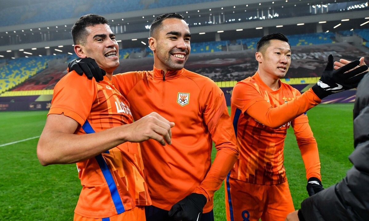 kaiyun,-转折点！山东泰山临场应变，英超关键时刻攻防权衡，管理层满意，心理建设被强调的简单介绍