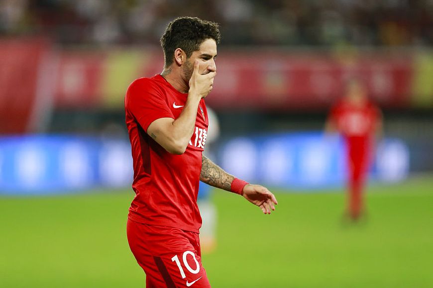 关键时刻亚冠焦点战；菲尼克斯太阳队长鼓劲；媒体盛赞；临场指挥获称赞的简单介绍