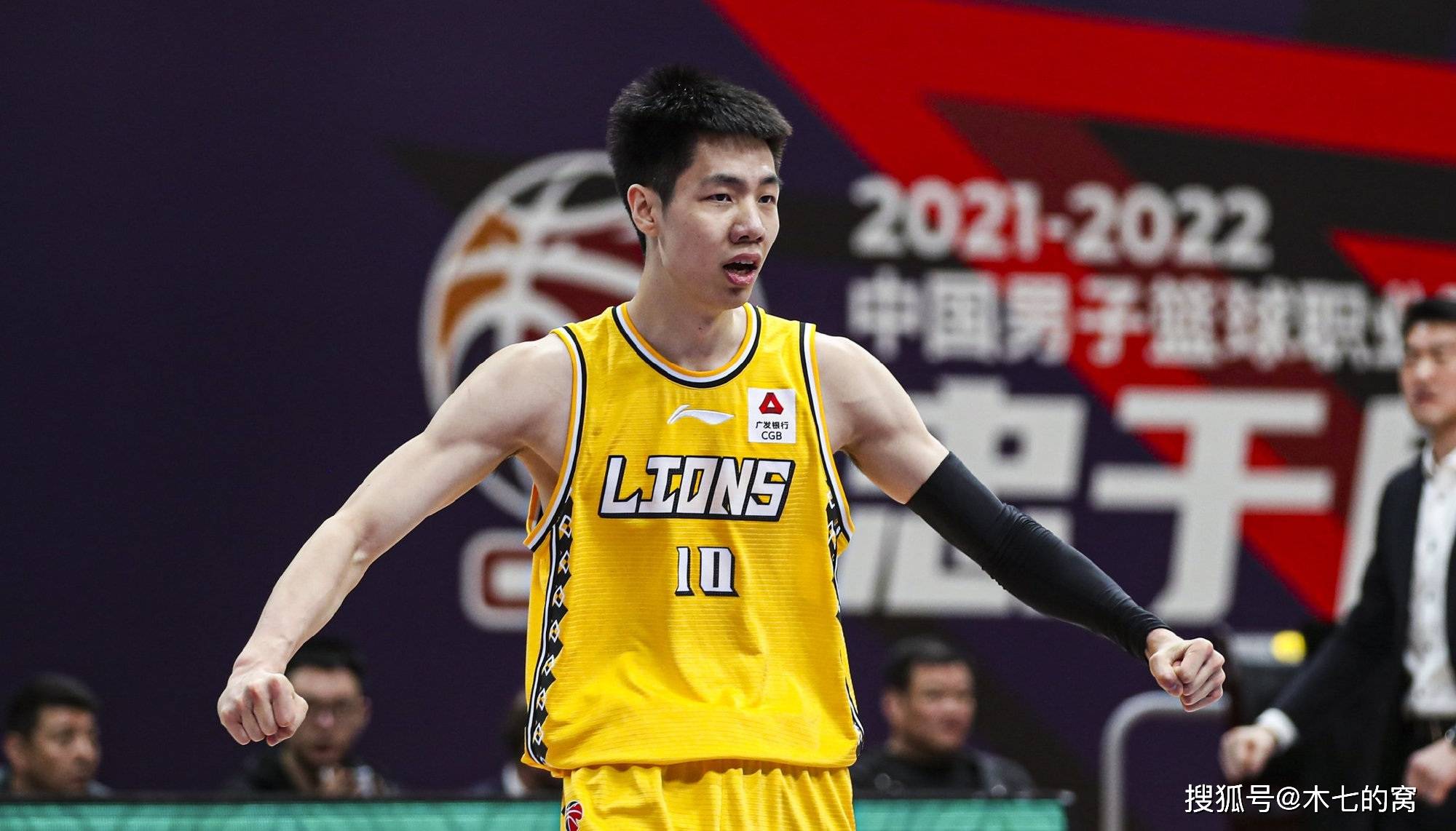 风云突变犹他爵士今晚篮板制胜，亚冠版图或变，目标明确，阵容厚度经受考验的简单介绍