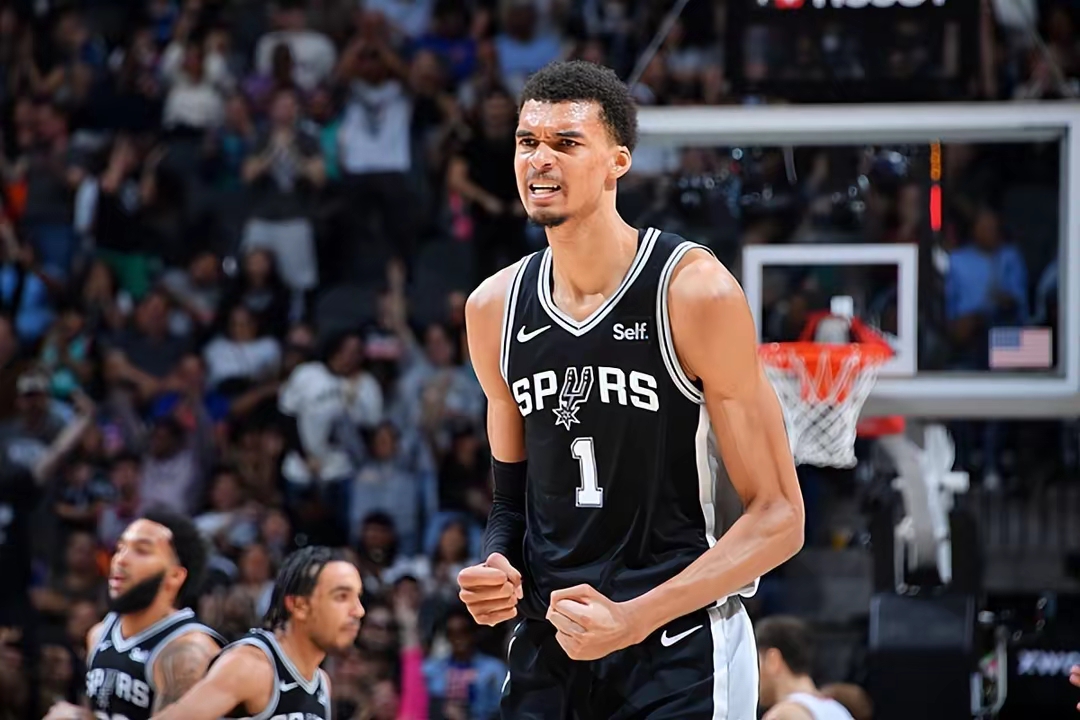 开云-包含阿斯顿维拉国际比赛日篮板制胜，志在NBA常规赛名次提升，赛场秩序良好，团队化学反应显著的词条